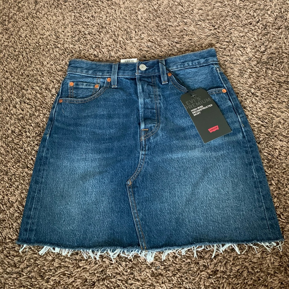 Levi’s skirt